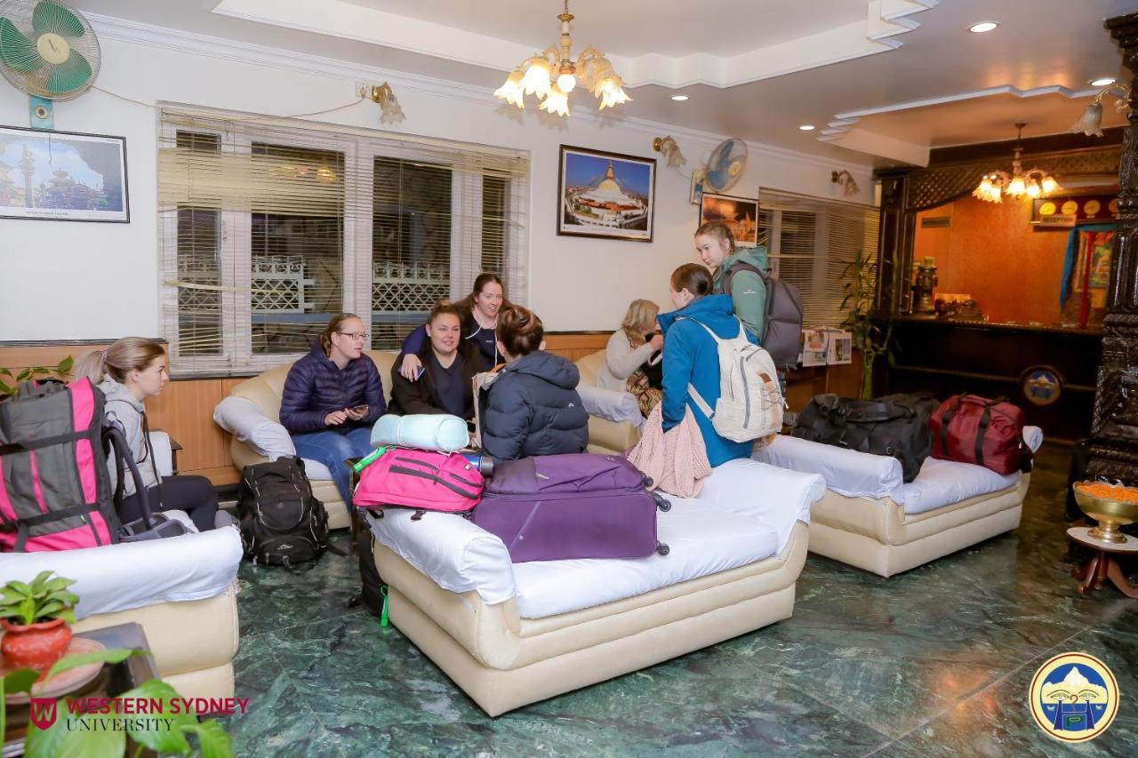 Hotel Panorama Покхара Экстерьер фото